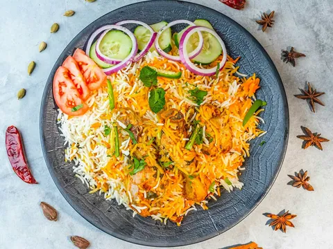 Kashmiri Biryani (Cheese & Butter)
