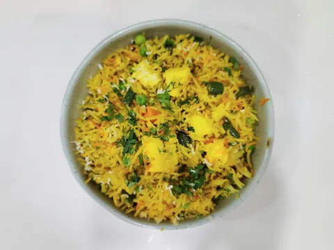 Lucknowi Biryani with Panner